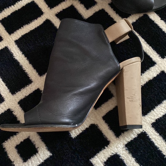 VINCE Addison Peep-Toe Leather Bootie, Black/Woodsmoke - Picture 5 of 5